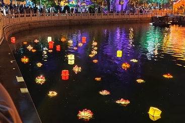 水上夜景