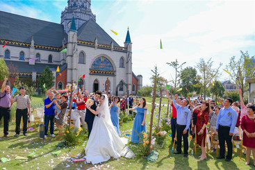 《婚礼》