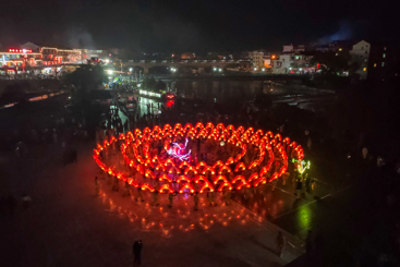 《盘龙》