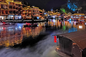 夜色沱江