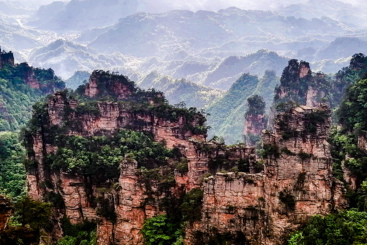 《天然长城》
