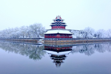 瑞雪洒角楼
