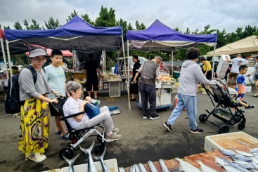 逛早市
