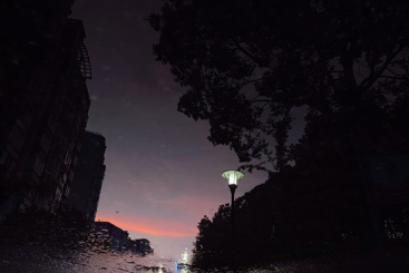 《夜》
