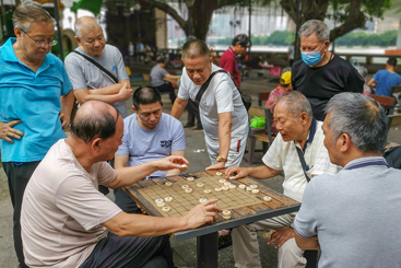 街头下象棋