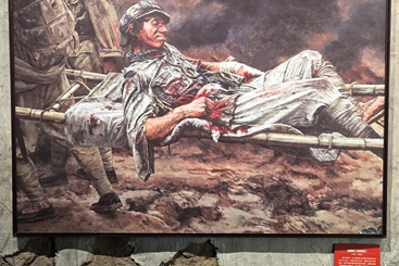 断肠明志铸忠魂