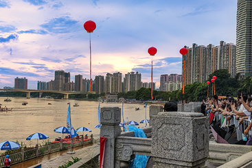 邕江河堤 抵御百年洪水