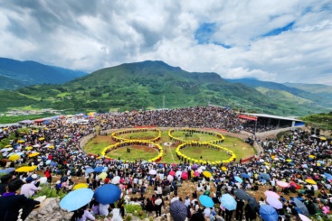 乡村盛会