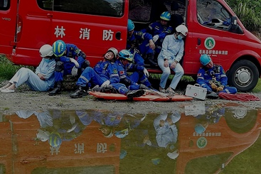 抗灾路上