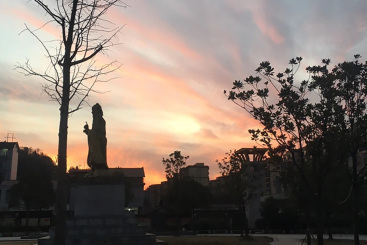 黄昏下的宁静