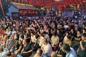 《庙会戏场》