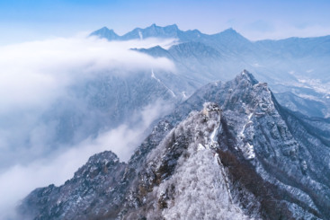 冰雪雄关