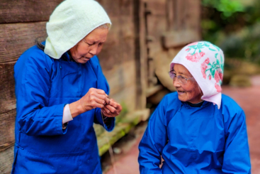 《老姐妹》+华为Mate50+2023.05.08.摄于浙江省遂昌县濂竹乡小岱村+叶水福