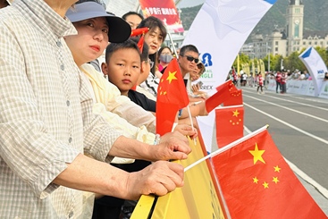 为运动健儿们加油