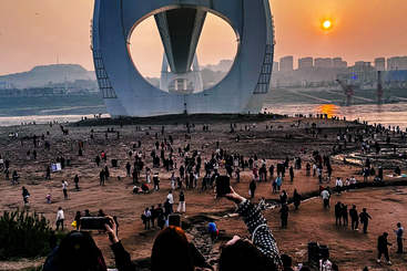 《太空之门》
