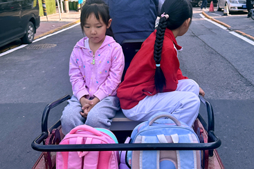 《上学路上》