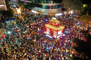 春潮涌动
