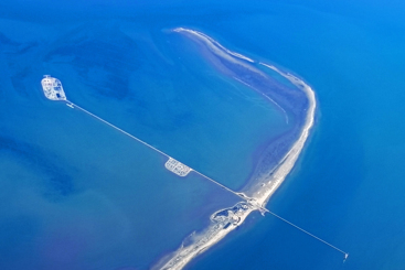 “银龙”出海