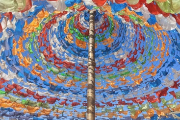 风吹幡动