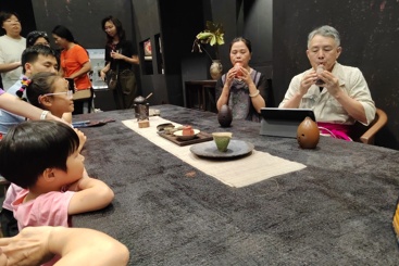 聆听