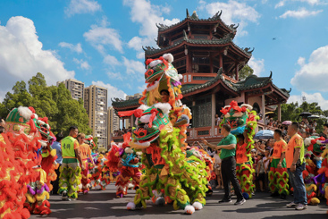青狮巡城