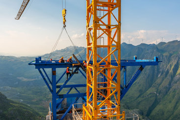 《建设世界第一高桥》