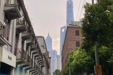 城市背后