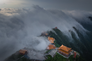 大潮东来