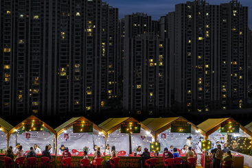 家门口的中医夜市