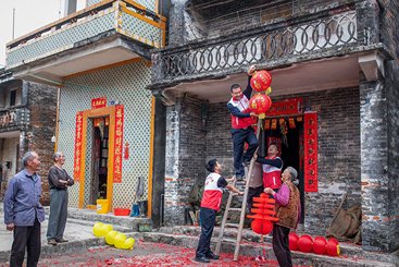 《欢欢喜喜过大年》