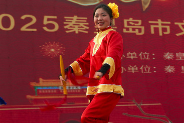 昌黎秧歌女演员  陈庆勃拍摄 157****8478