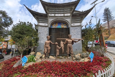 大理白族民居彩绘