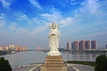 天下第一妈祖圣像