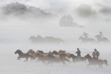 冰雪那达慕