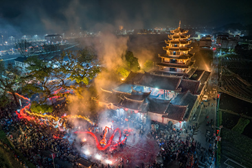 金龙闹天宫