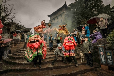 古城春潮龙狮舞