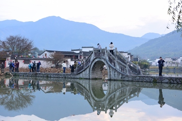 《天水一色》