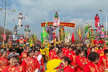 非遗抬阁闹元宵