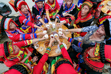 《吱哆——干杯》