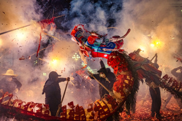 《炸龙祈福》