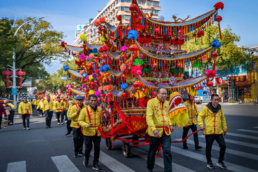 《乐清，首饰龙的故乡》 