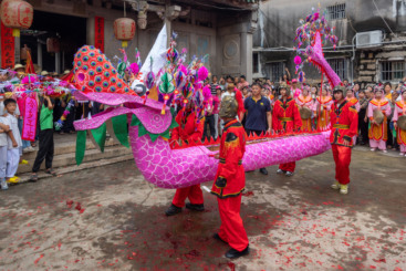 旱龙舞端阳 祈福送吉祥