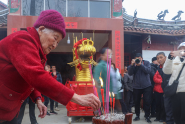 《龙前祈愿时》