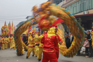 《龙舞飞扬时》