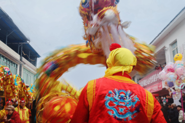 《龙舞炫姿影》