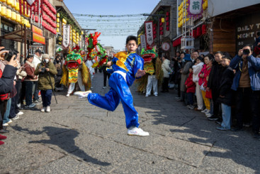 自古英雄出少年