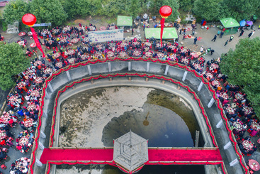 《秀色可餐》