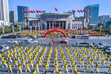 《呼应》