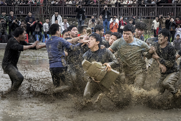 《民俗“抢伯公”》