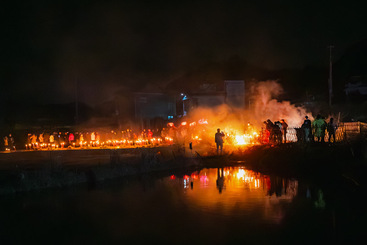 神龙夜游